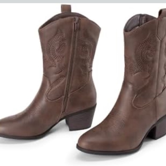 Brown Western Ankle Boots - Picture 3 of 14